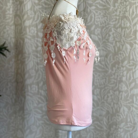 Pink & Ivory 3D Layered Crochet Flower Detail Fairycore Coquette Top Size S/M - Picture 5 of 8